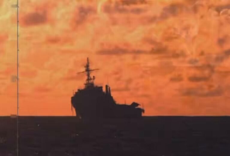 Pour la deuxième fois de l'histoire, l'USS Juneau a été coulé par un sous-marin japonais.
