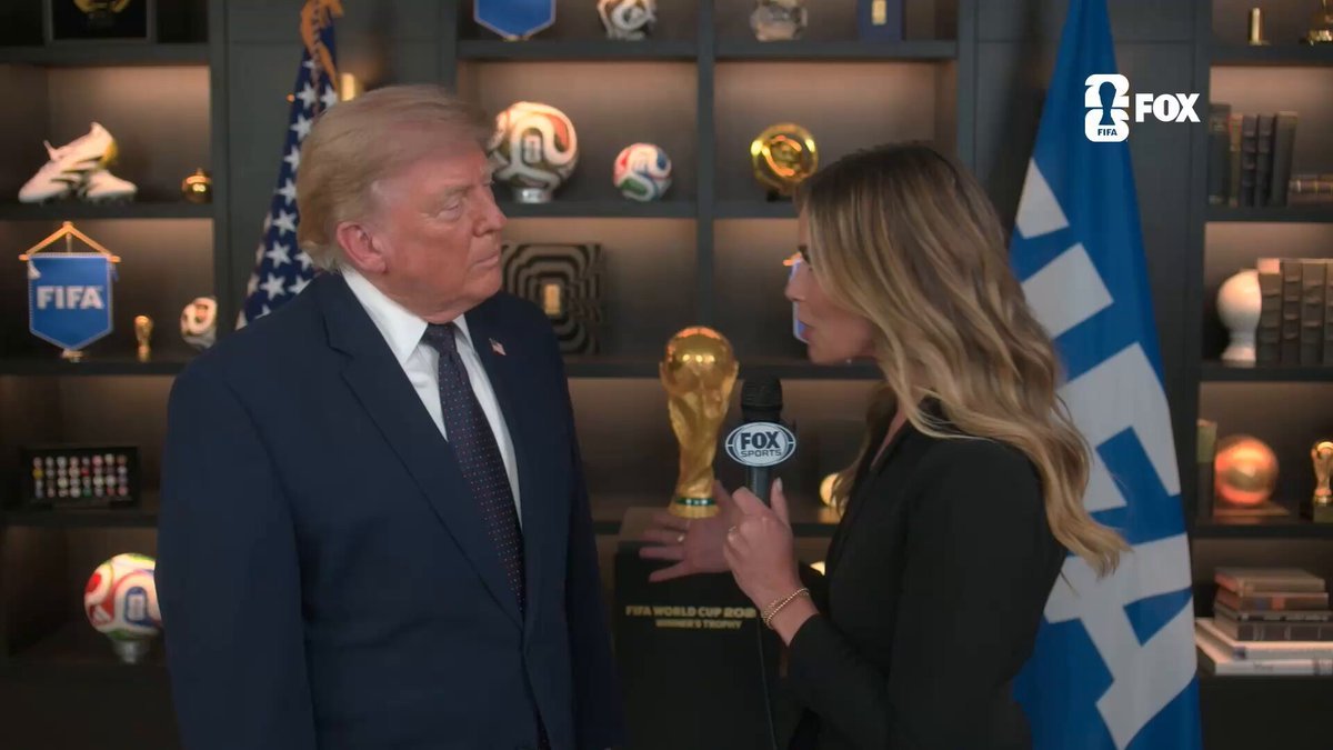 .@POTUS à propos de la Coupe du Monde en Amérique : "Ma première rencontre avec Gianni [Infantino]...