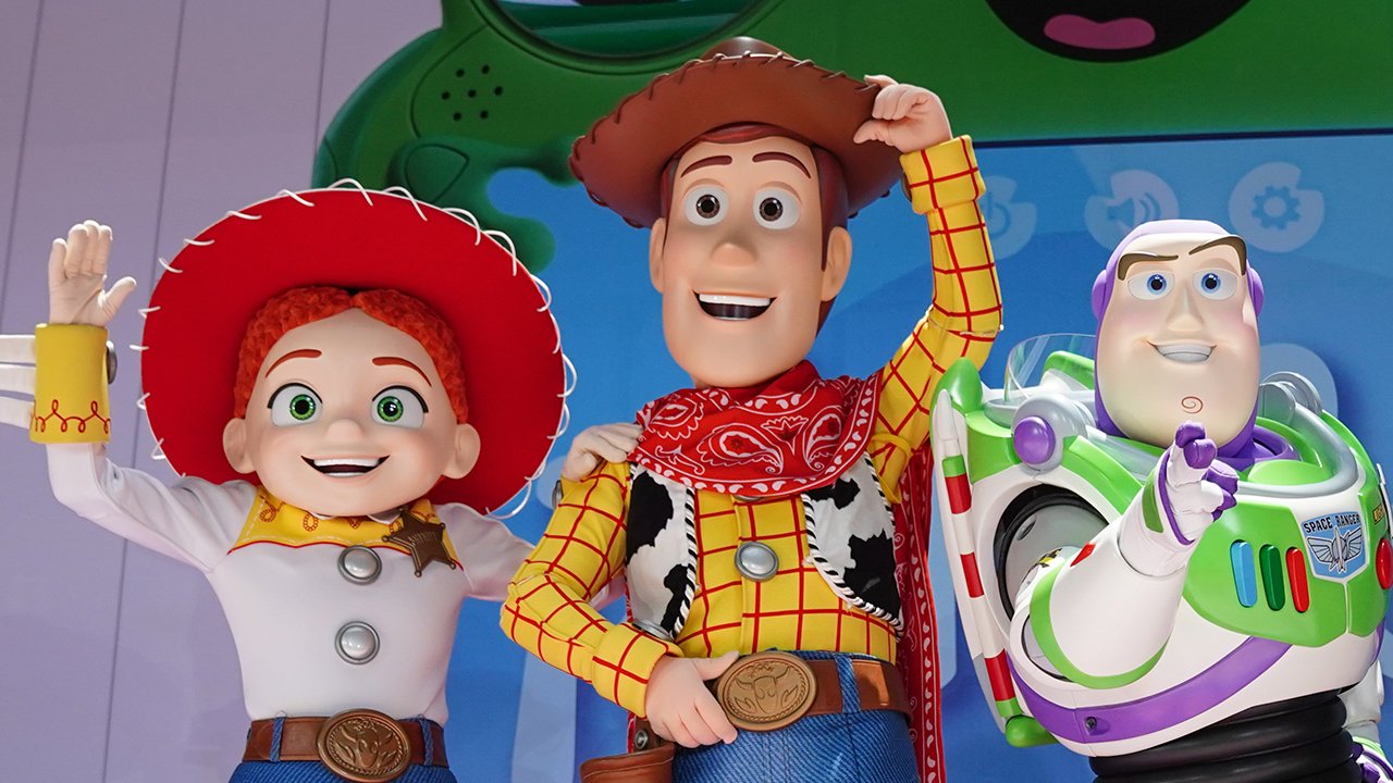 Disney aurait licencié des centaines d'employés, Pixar a frappé fort malgré son succès à succès