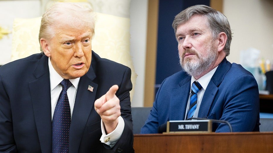Le critique de Trump, Massie, rejoint les démocrates dans une tentative sans précédent de poursuivre la Maison Blanche pour la guerre en Iran