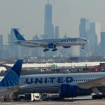 United aurait contacté Delta Air Lines au sujet d'une éventuelle fusion.