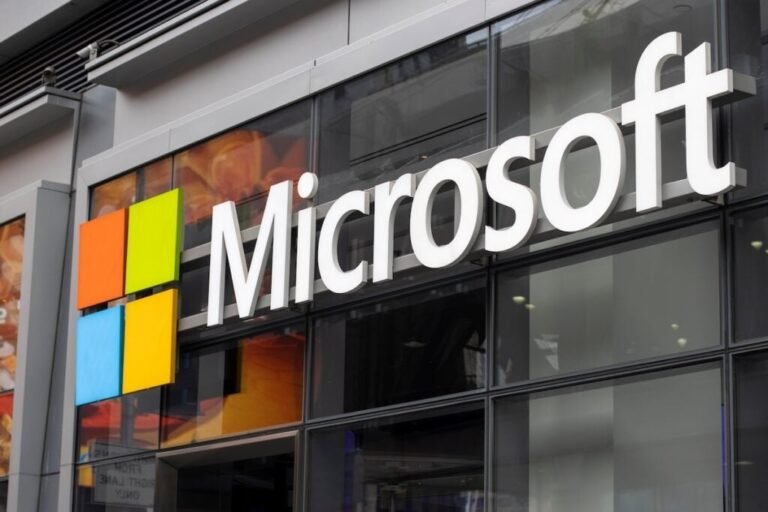 Satya Nadella, PDG de Microsoft, déclare que « chaque modèle est substituable » – ce que cela signifie pour OpenAI