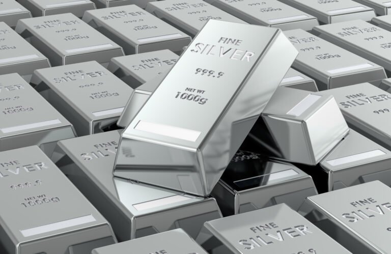 Prix ​​de l’argent aujourd’hui, jeudi 27 août 2026 : les prix de l’argent restent stables suite au rapport sur l’inflation