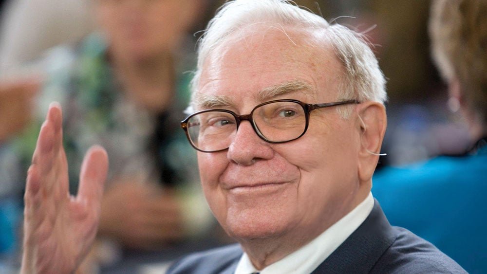 Berkshire Hathaway dépasse ses prévisions de bénéfices et met fin à 14 trimestres de vente d'actions