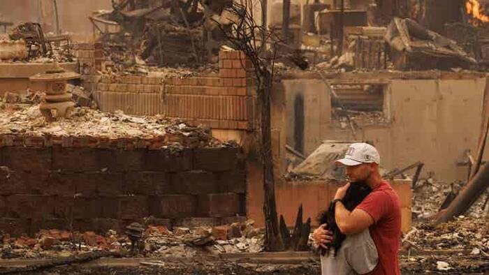 Les incendies de forêt dans l’État de Washington déclenchent des évacuations massives et une déclaration d’urgence