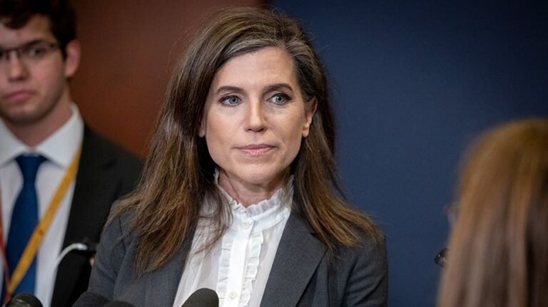 Les démocrates reprochent à Mace de dire que tous les musulmans occupant des fonctions publiques sont un « cheval de Troie »