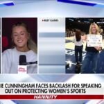 .@Riley_Gaines_ riposte à la WNBA après que la sécurité lui ait fait ranger sa pancarte de soutien à…