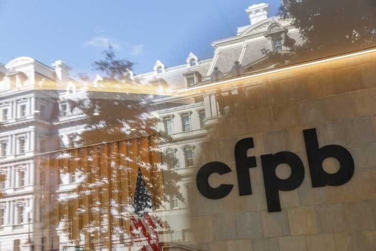 Le superviseur exclusif de l'organisme américain de surveillance des consommateurs a mis en garde le personnel contre les conséquences "désagréables" s'il était trop dur avec les entreprises