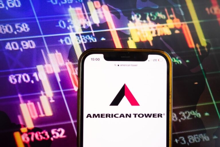 Perspectives boursières de l’American Tower : Wall Street est-elle haussière ou baissière ?