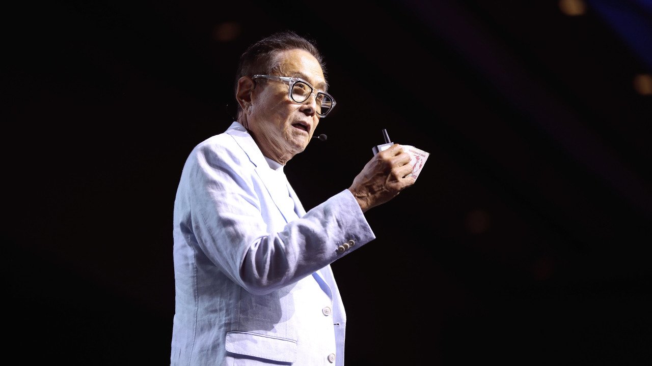 Robert Kiyosaki a averti les Américains qui possèdent des 401(k) que les États-Unis pourraient être au bord de la « Grande Dépression ». Préparez-vous maintenant