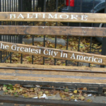 Moody's abaisse la note de crédit de la ville de Baltimore dans un contexte d'effondrement démographique