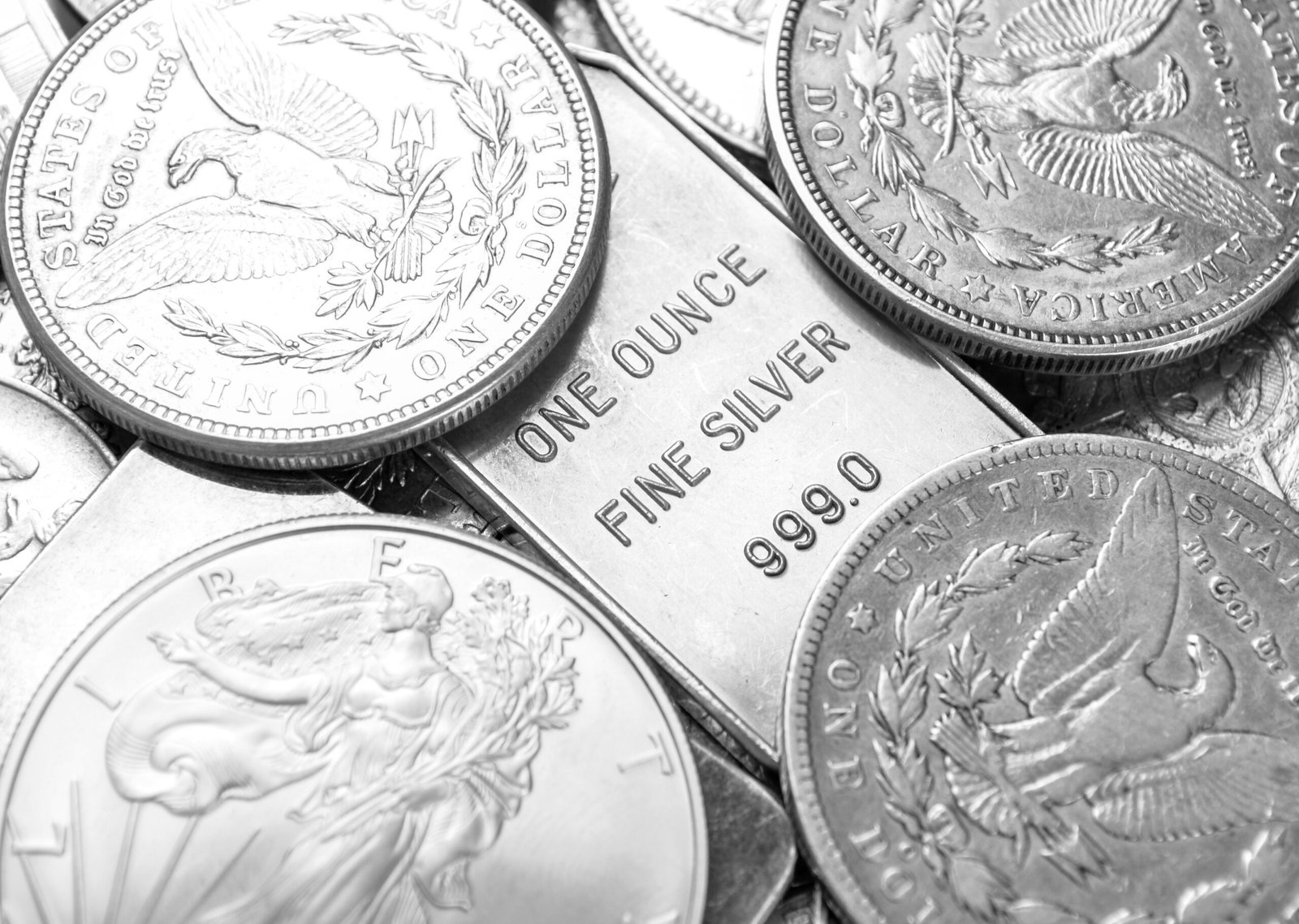 Prix ​​de l’argent aujourd’hui, lundi 3 août 2026 : les prix de l’argent ouvrent à la hausse grâce à la pause des frappes aériennes