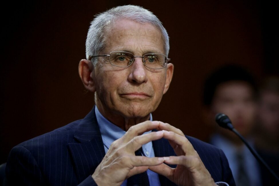 Un comité sénatorial vote pour détenir le Dr Fauci pour outrage au Congrès