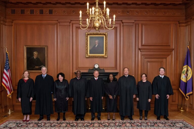 Alito confirme son intention de rester à la Cour suprême pour son prochain mandat