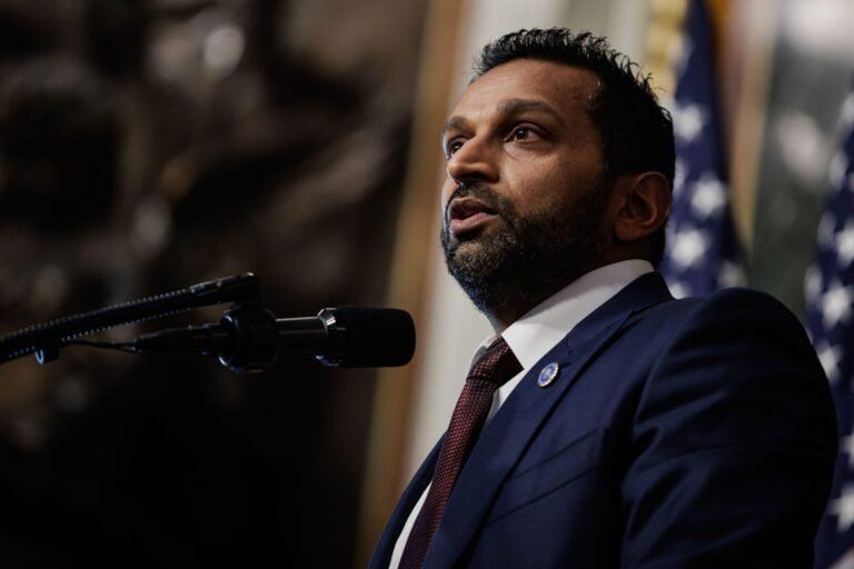 Patel affirme que le FBI a stoppé plus de 700 attaques terroristes planifiées l'année dernière