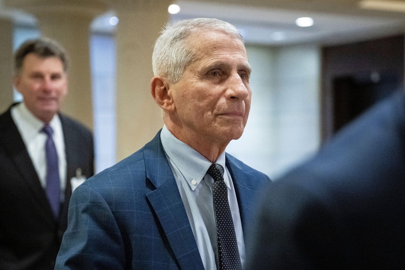 Fauci fait l'objet d'enquêtes d'État au milieu d'un outrage au vote du Congrès