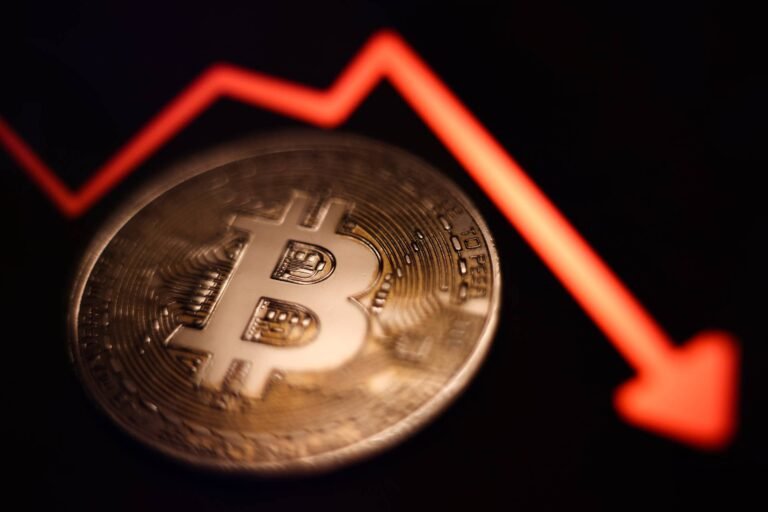 La fête Bitcoin est terminée, une vente beaucoup plus importante à venir, déclare Peter Schiff