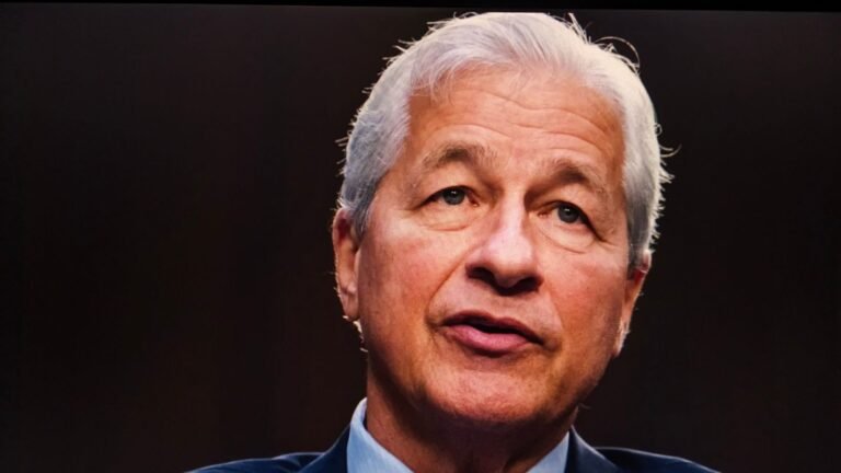 Jamie Dimon, PDG de JPMorgan Chase, déclare que l'IA « guérira les cancers » – mais comment investir ?