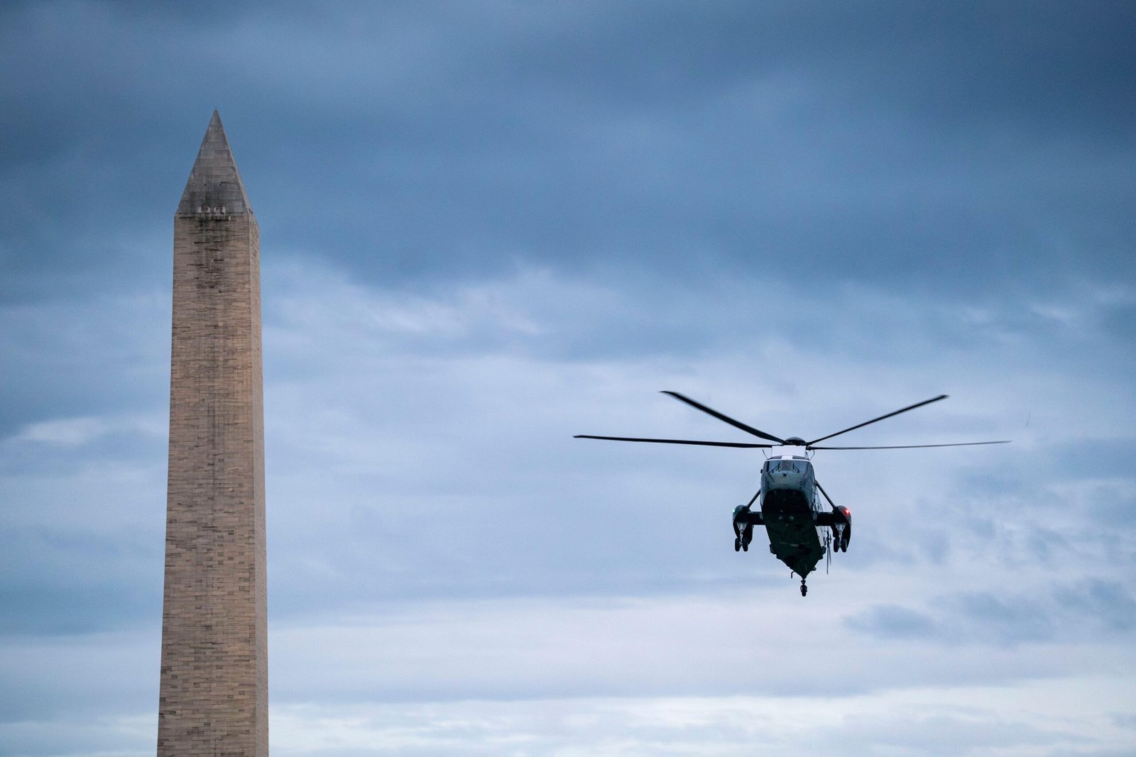 La FAA enquête sur le problème de sécurité de Marine One à l'aéroport national Reagan