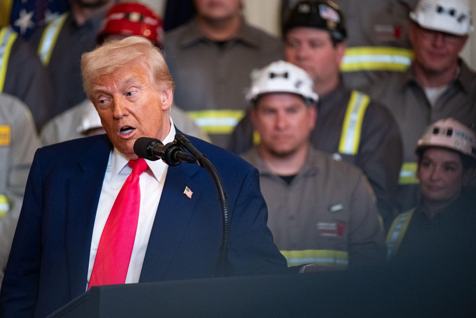 Le POTUS signe un décret déclarant l'urgence nationale concernant les équipements de réseau électrique fabriqués à l'étranger