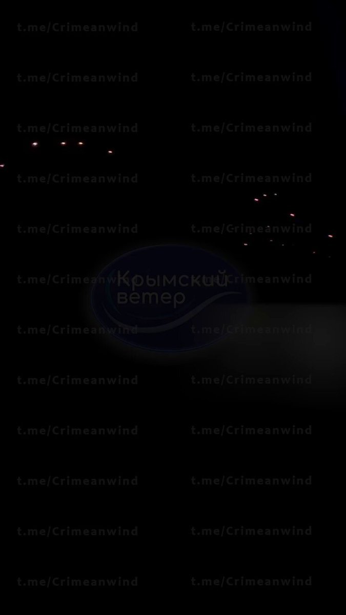 Des tirs nourris et des explosions ont secoué Sébastopol, en Crimée occupée par la Russie, ce soir, au…