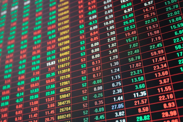 Le trading d’options est-il risqué ? 8 risques que tout investisseur devrait connaître.