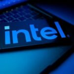 Intel lance une vente d'actions pour 15 milliards de dollars alors que le redressement fait grimper les actions