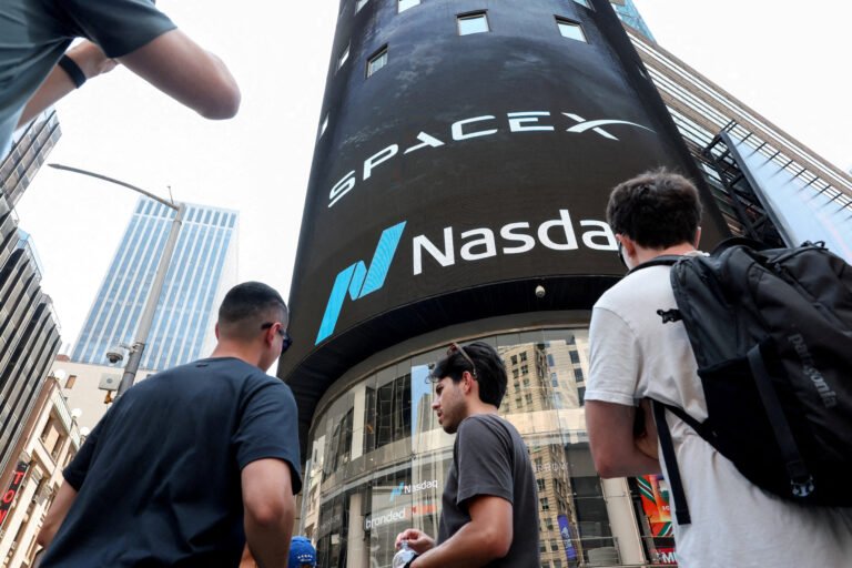 Les investisseurs particuliers mettent fin à la frénésie d’achat de SpaceX alors que l’action récupère son prix d’introduction en bourse : AlphaCheck