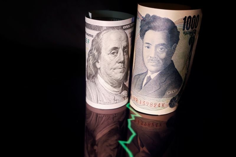 Le dollar américain s'apprécie face au yen alors que les marchés envisagent un accord avec l'Iran, selon un rapport sur l'emploi
