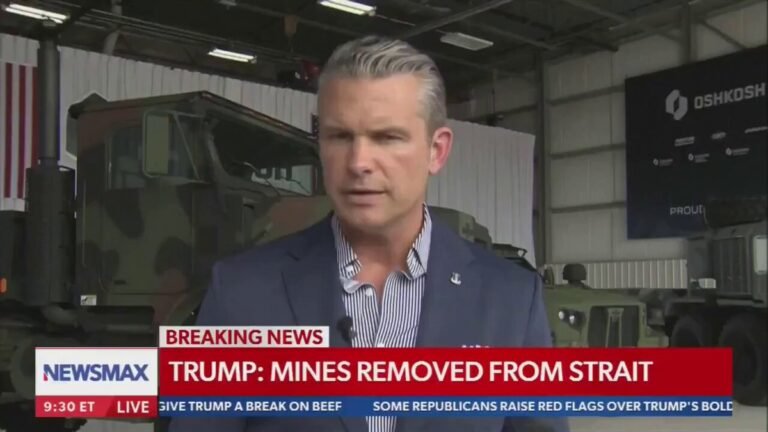 Secrétaire à la Guerre Hegseth sur l'Iran : Nous n'excluons en aucun cas l'utilisation de frappes…