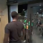 🇮🇹 Un McDonald's en Italie a embauché des agents de sécurité migrants pour lutter contre les pickpockets…