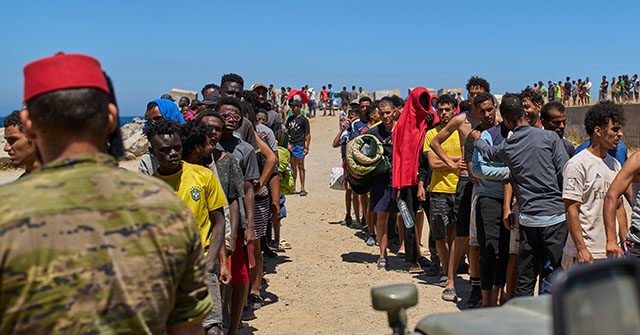 Le Maroc revendique l’invasion de l’Espagne causée par une « désinformation »