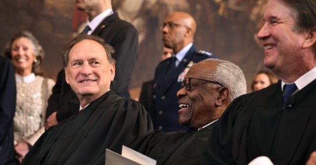 Alito dit qu'il est « ici pour un autre mandat » et met fin aux discussions sur la retraite