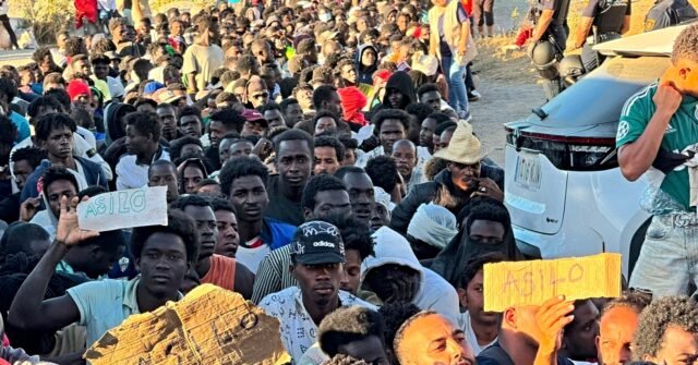 « Assez » : les communautés religieuses de Ceuta exigent la fin des invasions migratoires