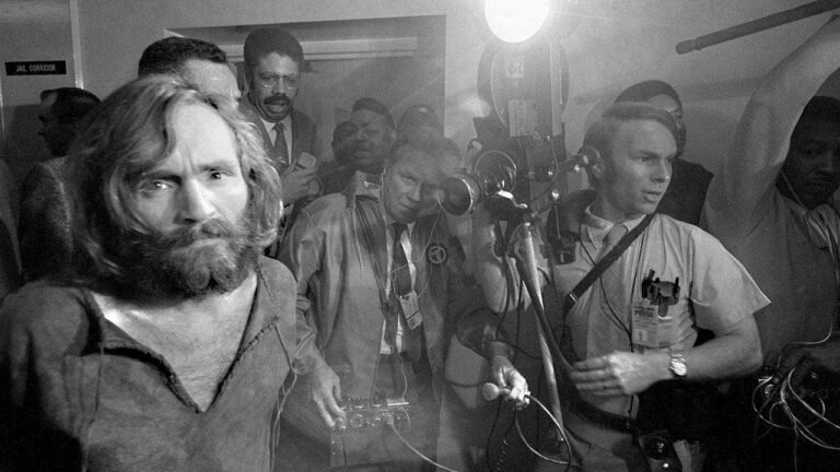 La petite-fille de Charles Manson révèle le moment où elle a découvert un sombre secret de famille : « C’était dévastateur »