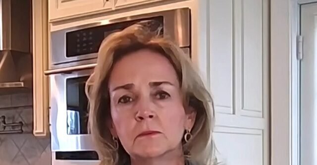 Madeleine Dean : ICE est « inhumaine », ils maltraitent les enfants