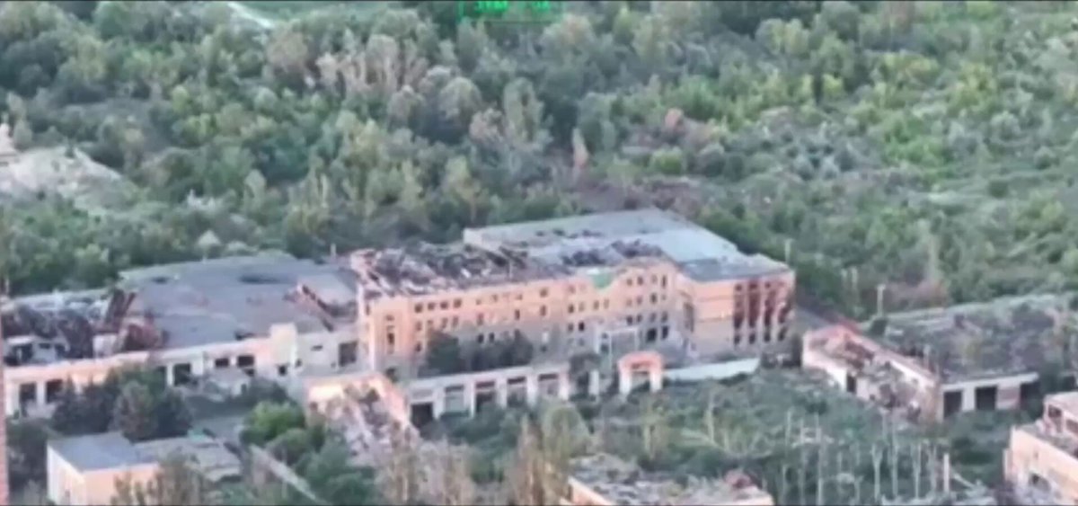 Série de frappes aériennes de l'armée de l'air ukrainienne sur des positions russes cet été, vues par une…