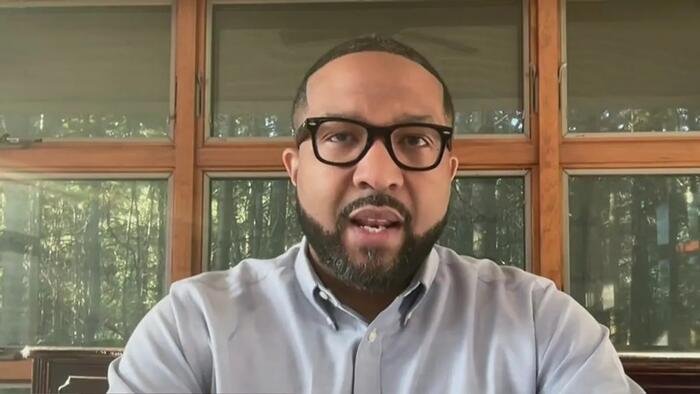 Le maire de la ville d'Indiana dénonce une discrimination raciale après des réparations retardées des services publics