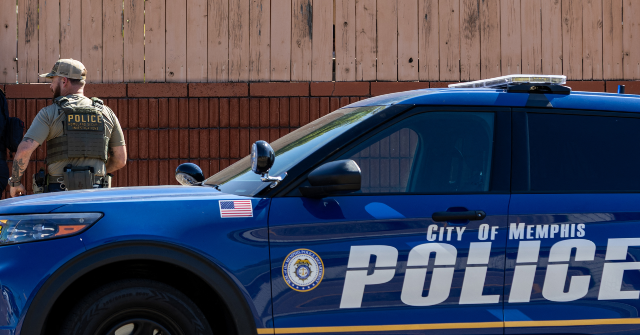 ICE arrête 100 personnes lors d'un raid sur le bar de Memphis