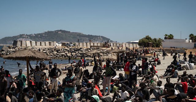 L’Espagne socialiste, créatrice de récits, pousse la théorie du complot des « forces réactionnaires internationales » après l’invasion de Ceuta