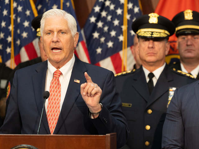 GettyImages-2292351227-640x480