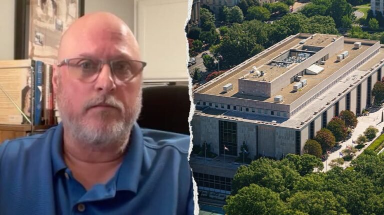 Un historien dénonce le changement d'activisme du Smithsonian après sa première visite depuis plus d'une décennie : « Un endroit complètement différent »