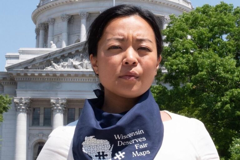 Francesca Hong, candidate au poste de gouverneur du Wisconsin, a déclaré : « Thanksgiving est une période…