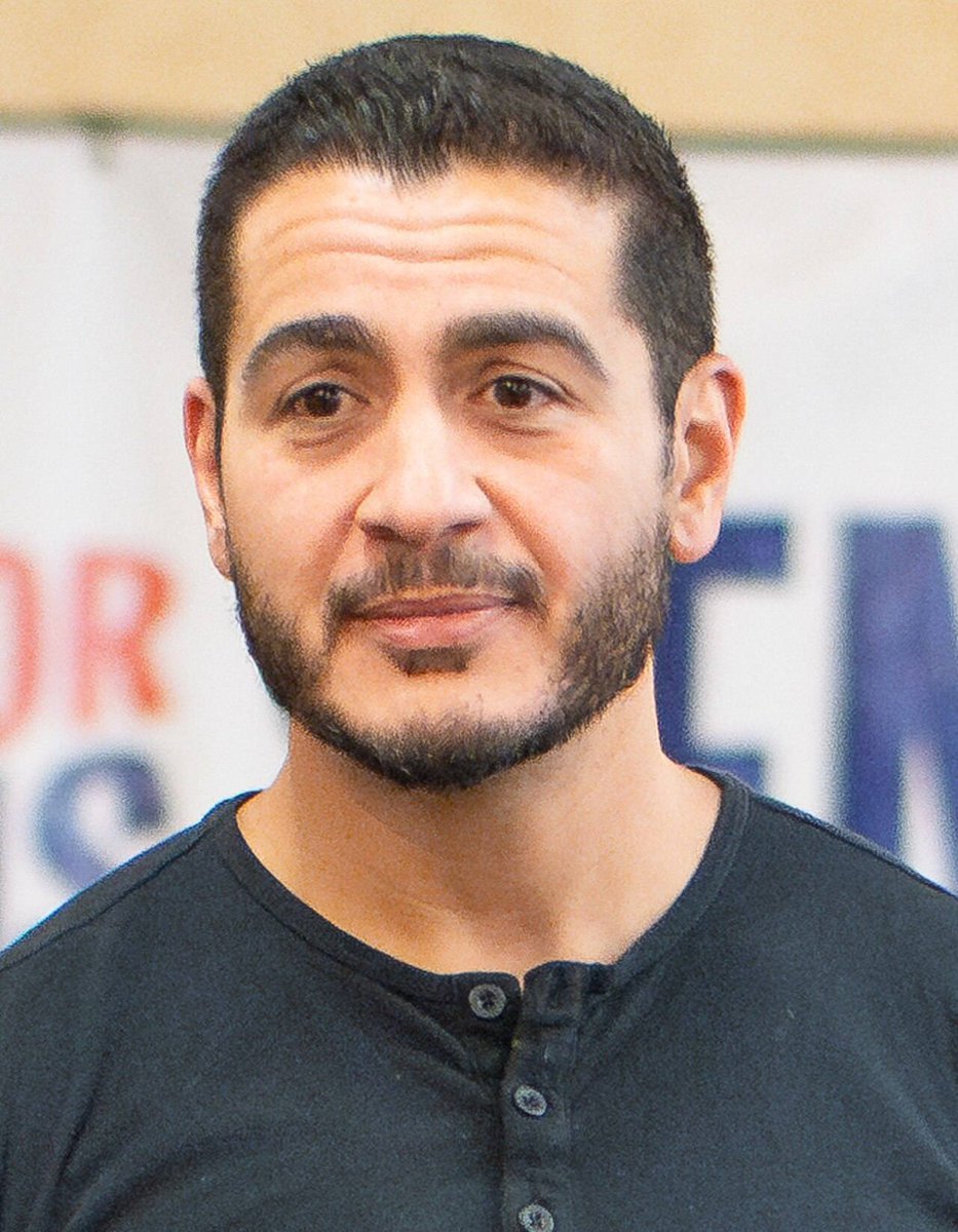 Le progressiste Abdul El-Sayed est le vainqueur prévu de la primaire du Sénat démocrate du Michigan,…