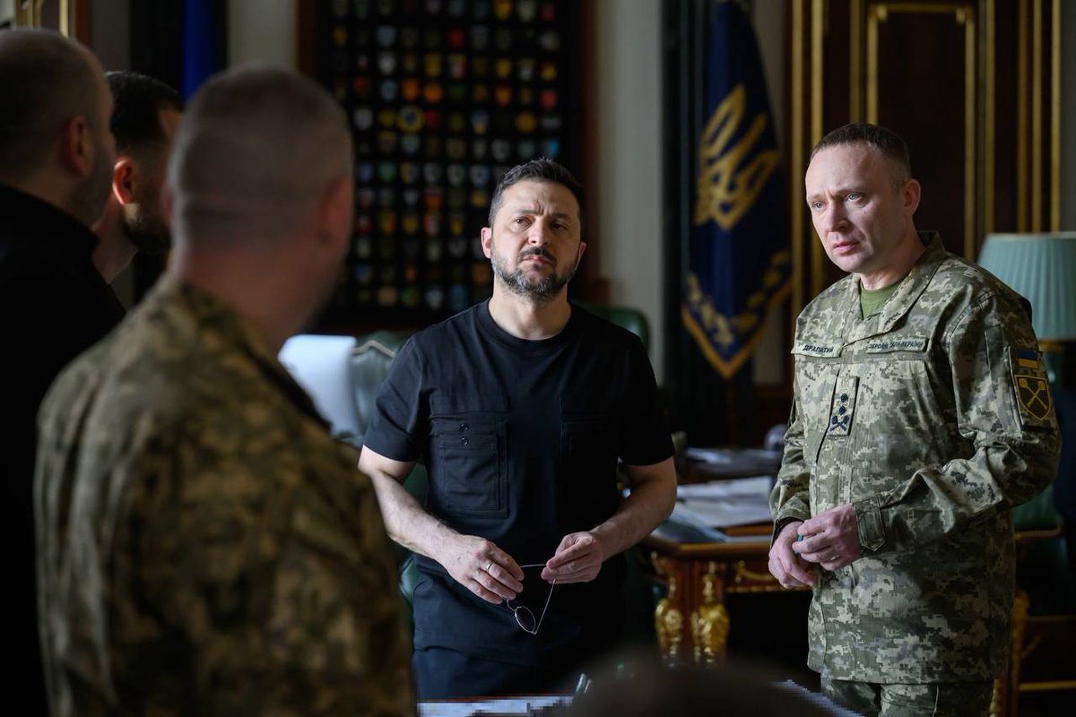 Zelensky: "Cette année, malheureusement, la fourniture de missiles anti-balistiques par les partenaires a…