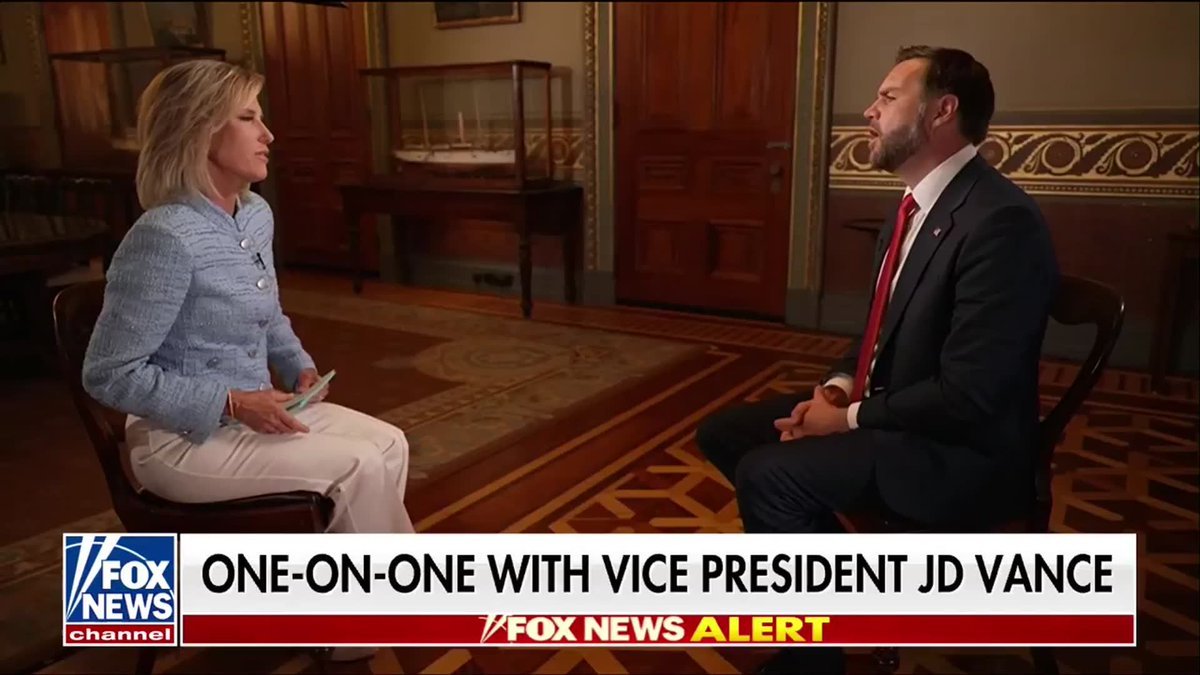 NOUVEAU : Le vice-président @JDVance déclare à @IngrahamAngle que les universités d'élite américaines…