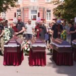 🇺🇦🕯️ Aujourd'hui ont lieu les funérailles des membres de la grande famille Voronov.