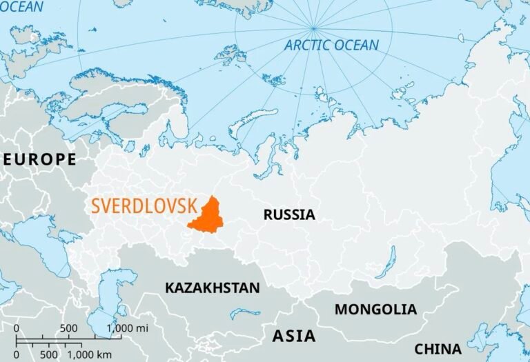 Cinq énormes missiles de croisière ukrainiens FP-5 Flamingo ont atteint la région de Sverdlovsk, au centre…