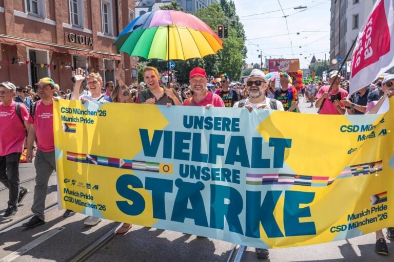 🇩🇪 En Allemagne, les parents d'un garçon de 14 ans risquent une amende après avoir refusé de le laisser…