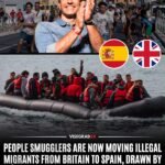 Une enquête du Telegraph a révélé que des gangs de passeurs transportent des migrants illégaux du…